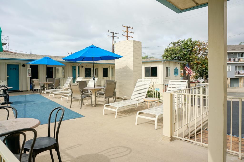 Cabrillo Inn At The Beach Santa Barbara Exterior photo